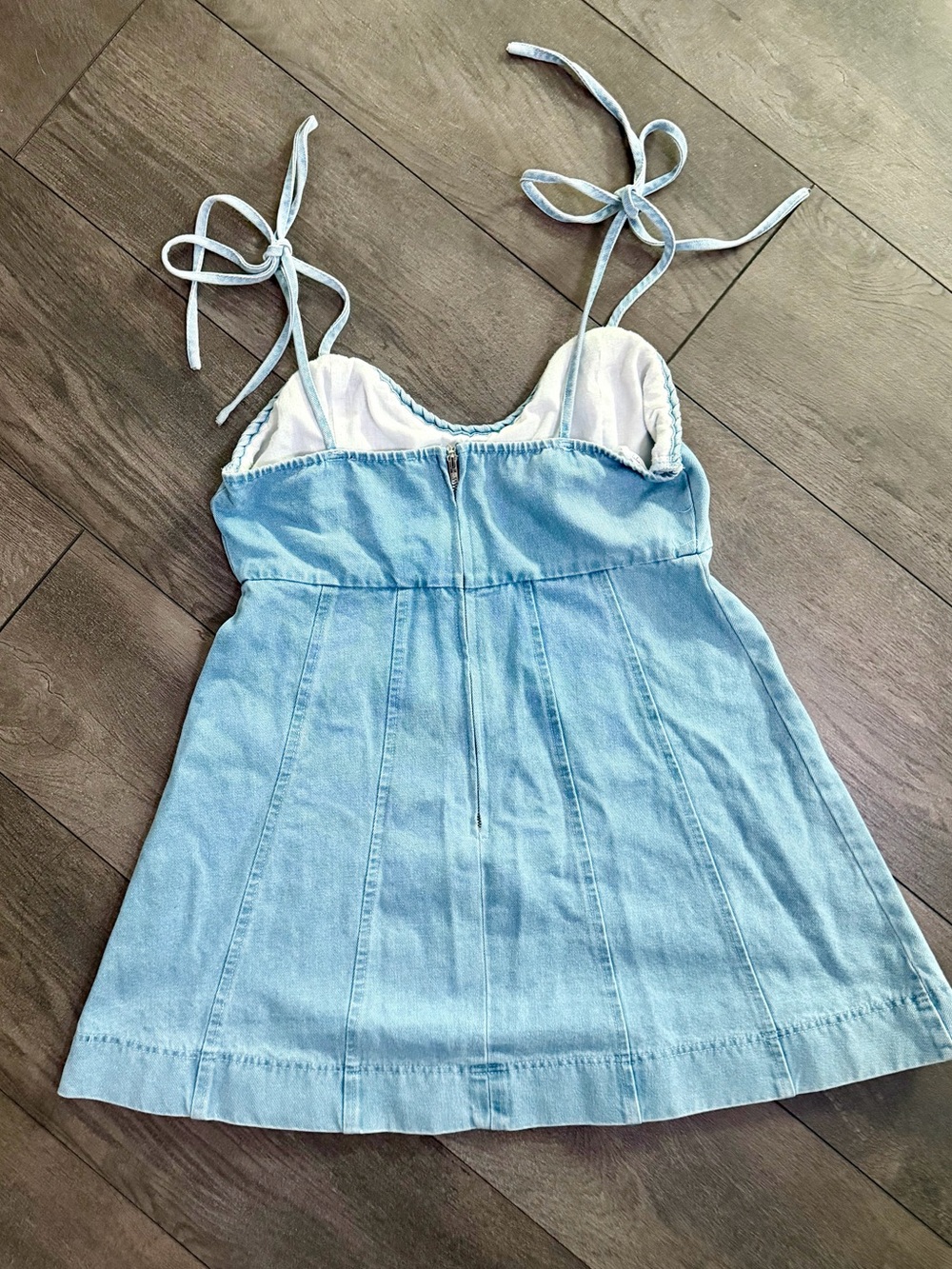 •LULUS• Light Wash Denim Tie-Strap Mini Dress - Picture 6 of 7